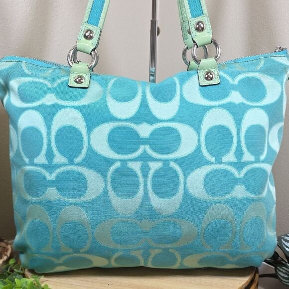 Coach Poppy Signature Tote with Matching Wallet - Picture 6 of 16